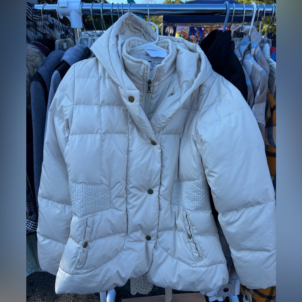 Larry Levine Cream Puffer Jacket